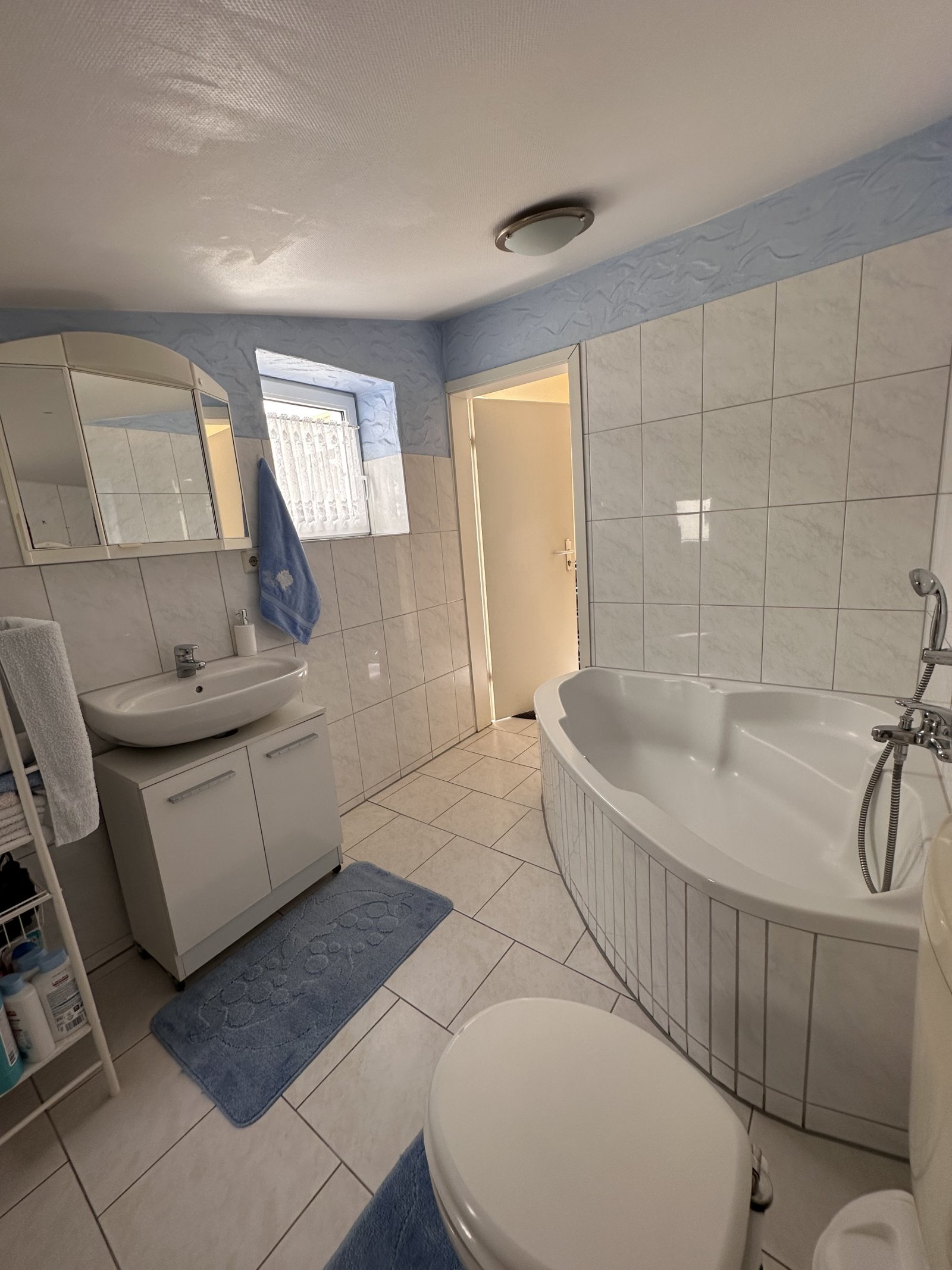 Badezimmer EG Badezimmer EG