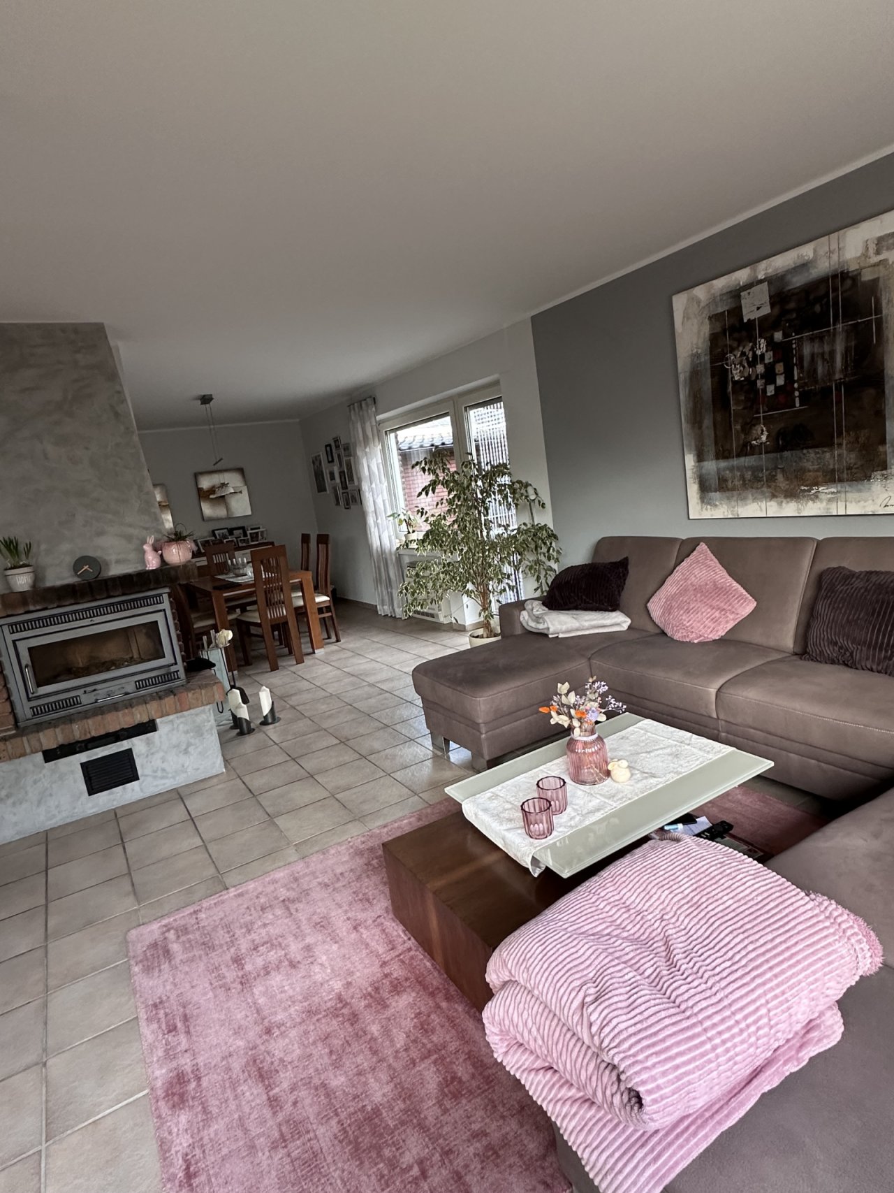 Wohn- und Esszimmerbereich