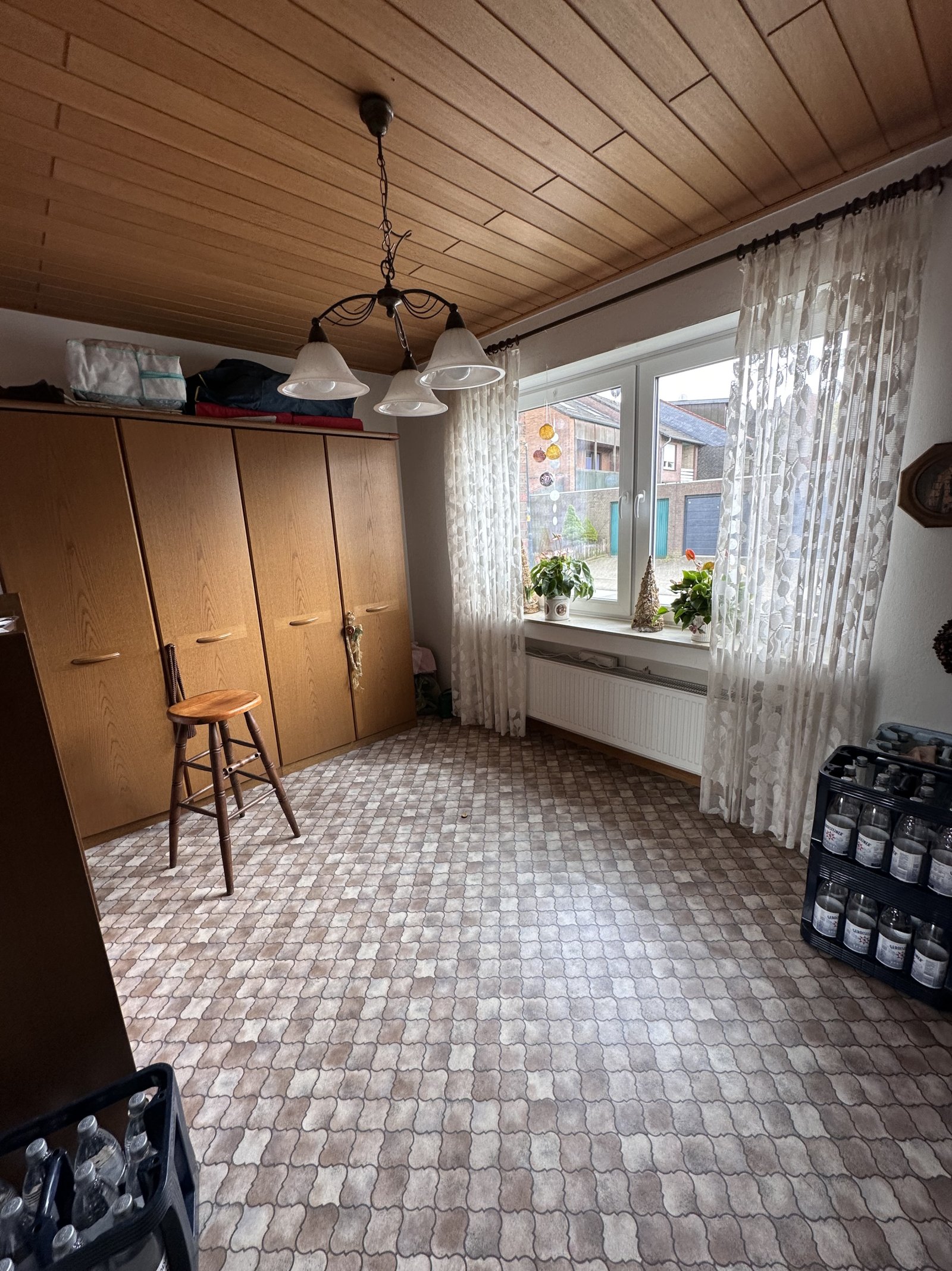 Büro EG